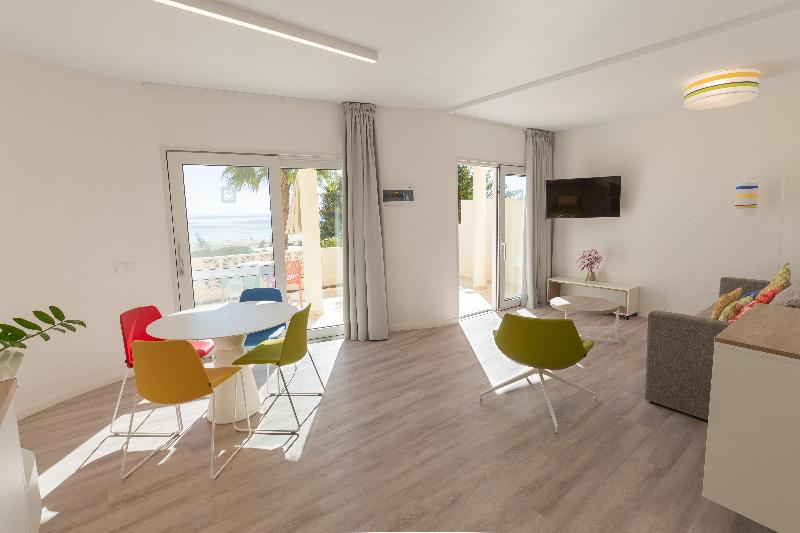 带1个卧室的带海景的公寓, R2 Maryvent Beach Apartments