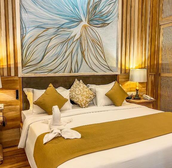 Полулюкс, Sigiriya