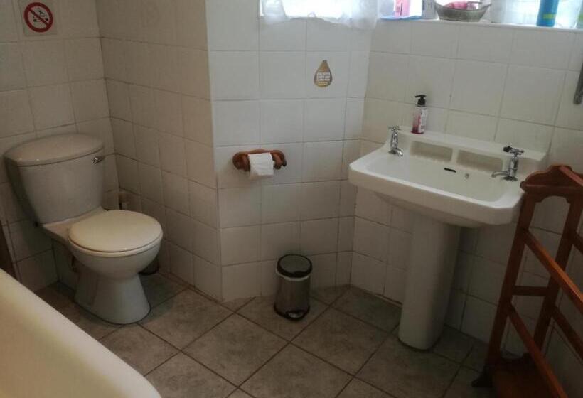 标准间, Valley Guest House