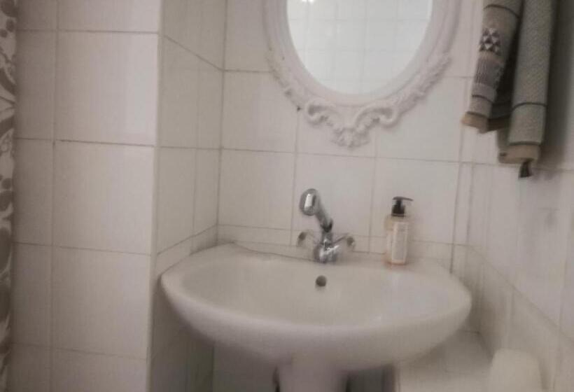 标准间带露台, Valley Guest House