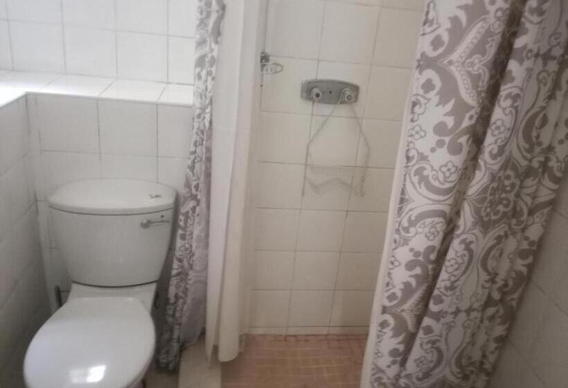 标准间带露台, Valley Guest House