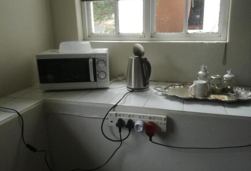 标准间带露台, Valley Guest House