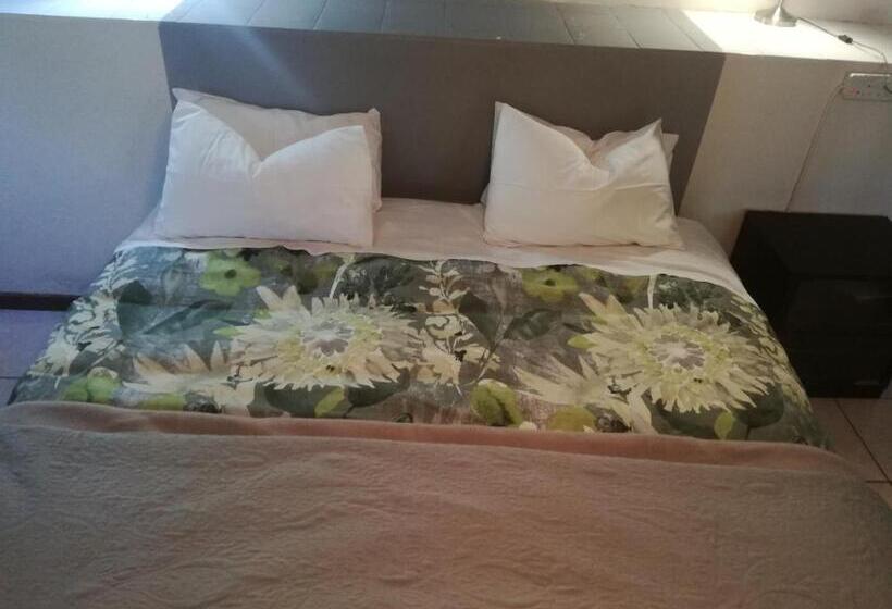 스탠다드 테라스 룸, Valley Guest House