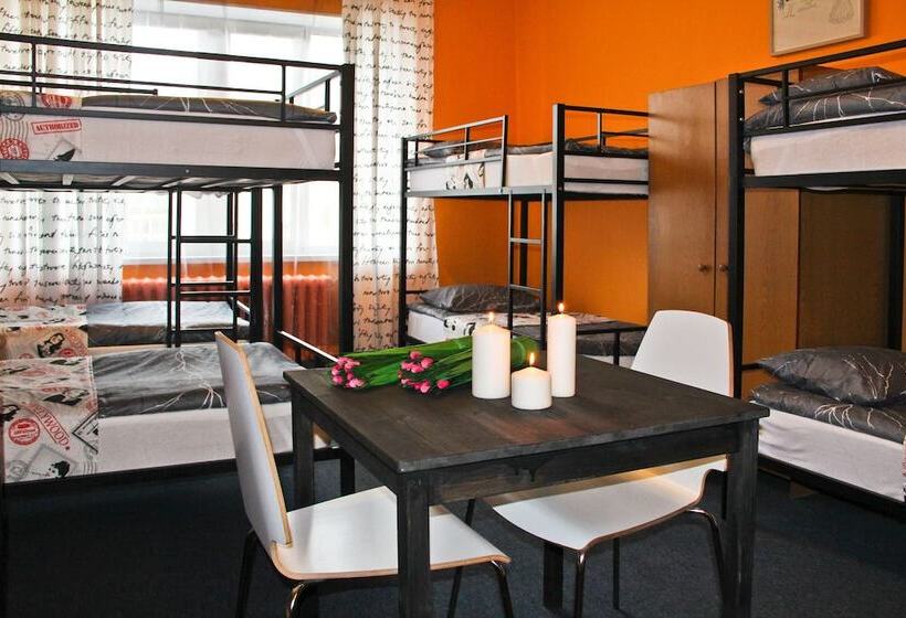 공동 객실, Allis Hall Hostel