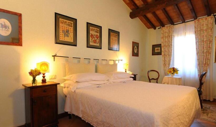 اتاق استاندارد با چشم‌انداز باغ, Borgo Mandoleto  Country Resort & Spa