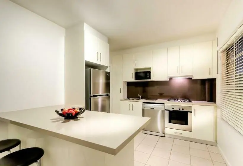 Huoneisto 2 Makuuhuonetta, Crest On Barkly Serviced Apartments