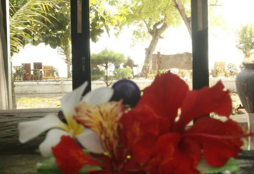 デラックスバンガロー, Kaluku Gili Resort