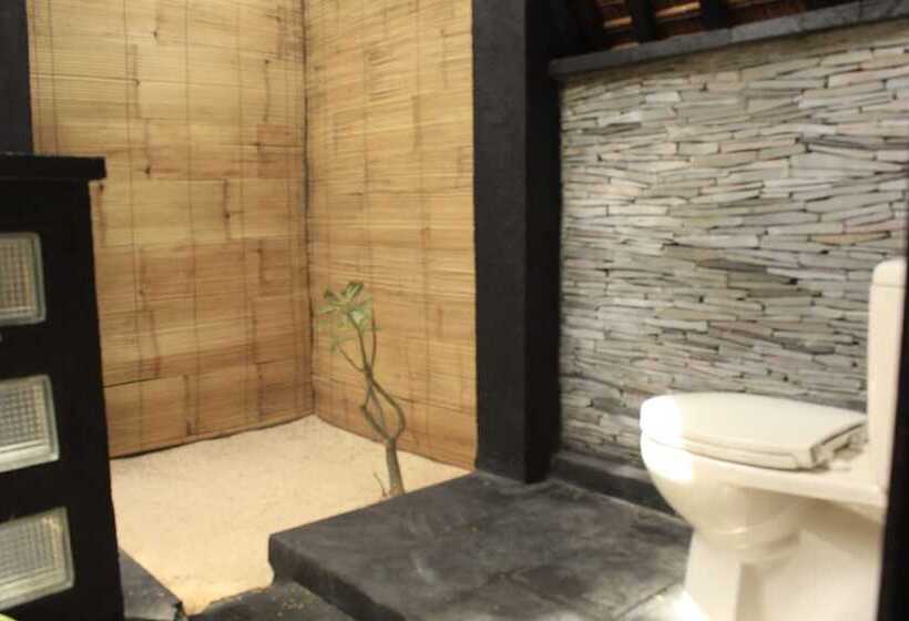 デラックスバンガロー, Kaluku Gili Resort