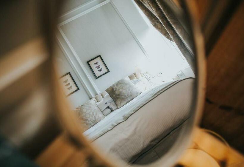 Quarto Estandar Vista Lago, Merewood Country House