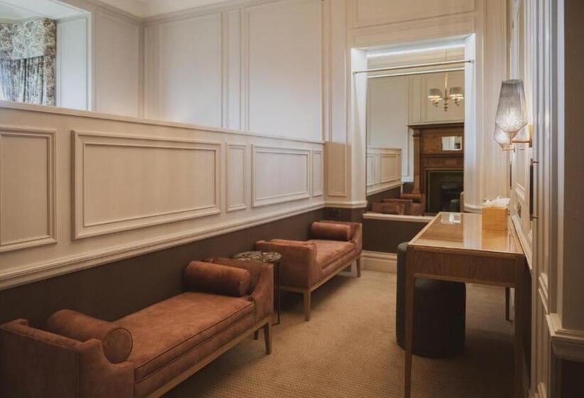 Superior room with lake view, Merewood Country House