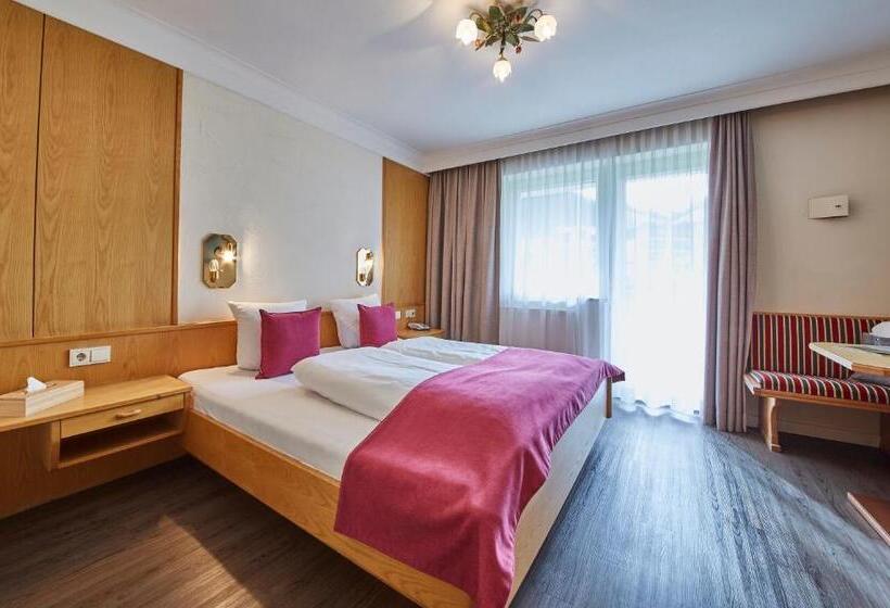 Comfort room with mountain view, Schachner