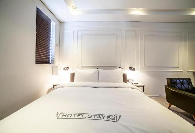 豪华房间, Stay 53