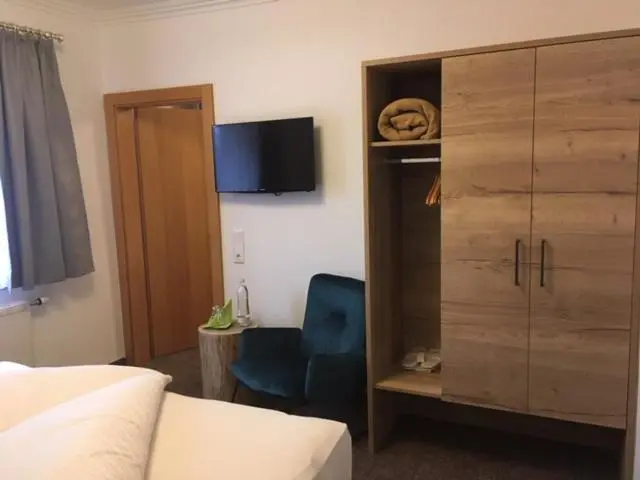 スタンダード４人部屋, Tristkogel