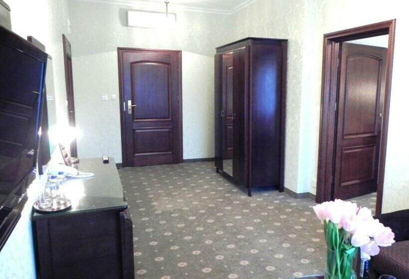 Студия Стандарт, Willa Zagórze