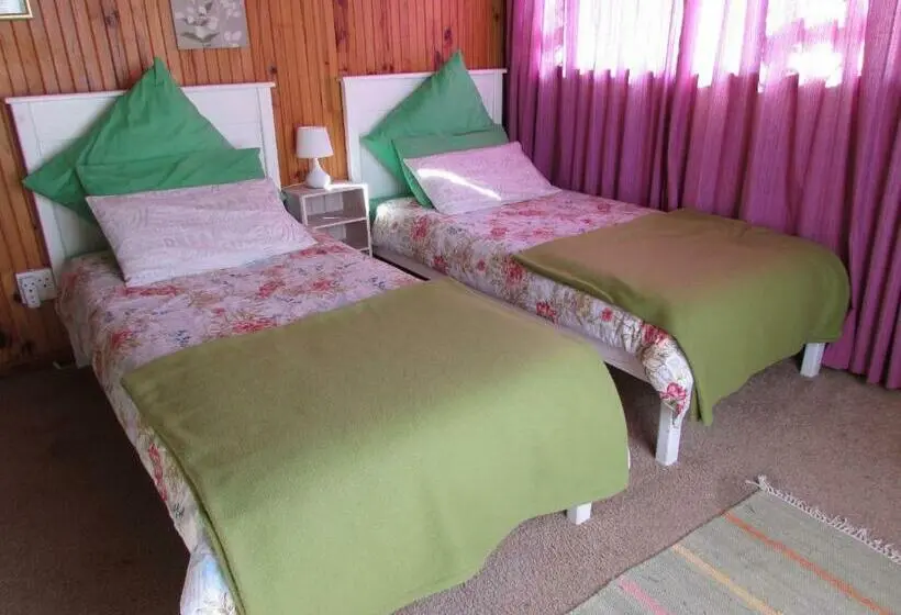 ファミリールーム, Imka Trinity Retreat