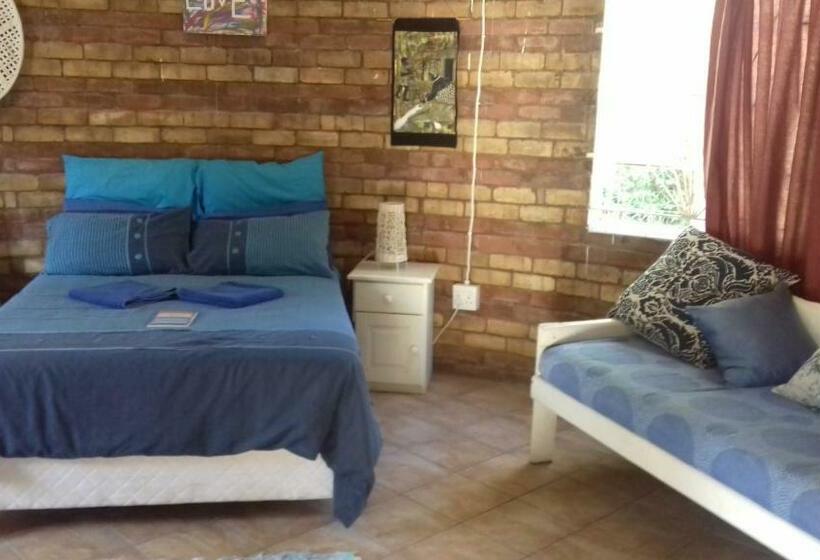 スタンダードルーム, Imka Trinity Retreat