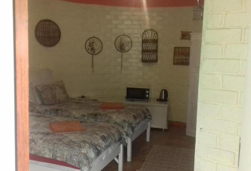 スタンダードルーム, Imka Trinity Retreat