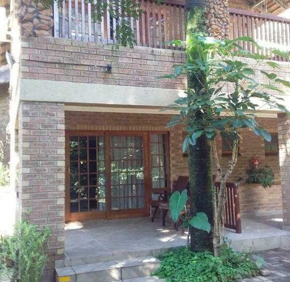 Quarto Familiar, Woodlands Guest House