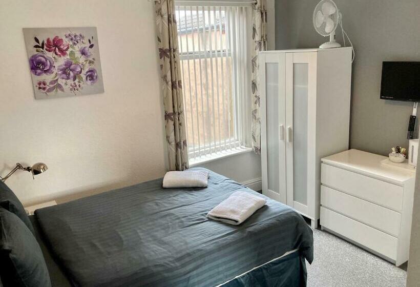 חדר סטנדרט, The Hotel Blackpool