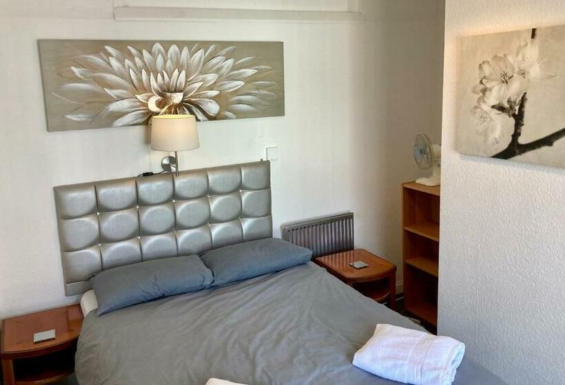 חדר סטנדרט, The Hotel Blackpool