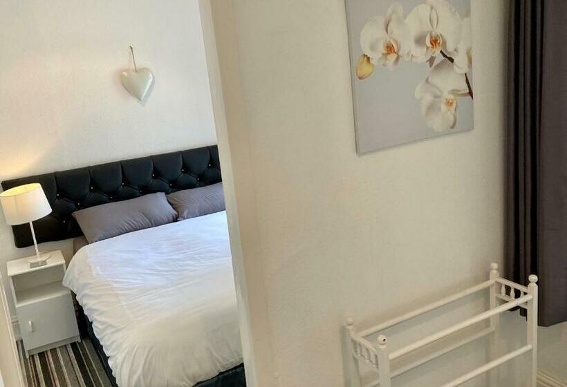 חדר סטנדרט, The Hotel Blackpool