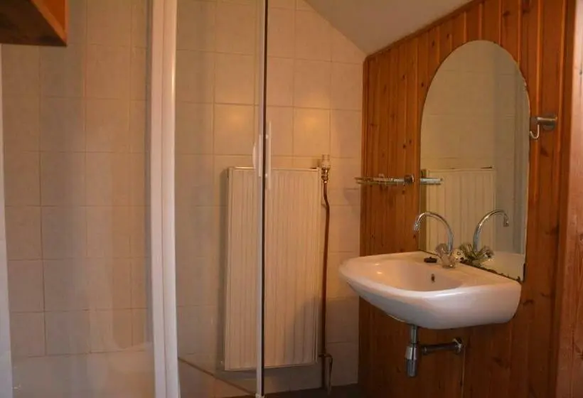 Economy-huone, B&b La Source Houffalize