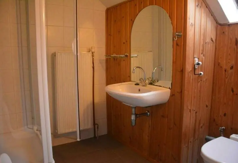 Economy-huone, B&b La Source Houffalize