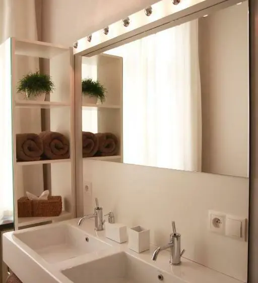 Standard-huone, B&b @ Room's