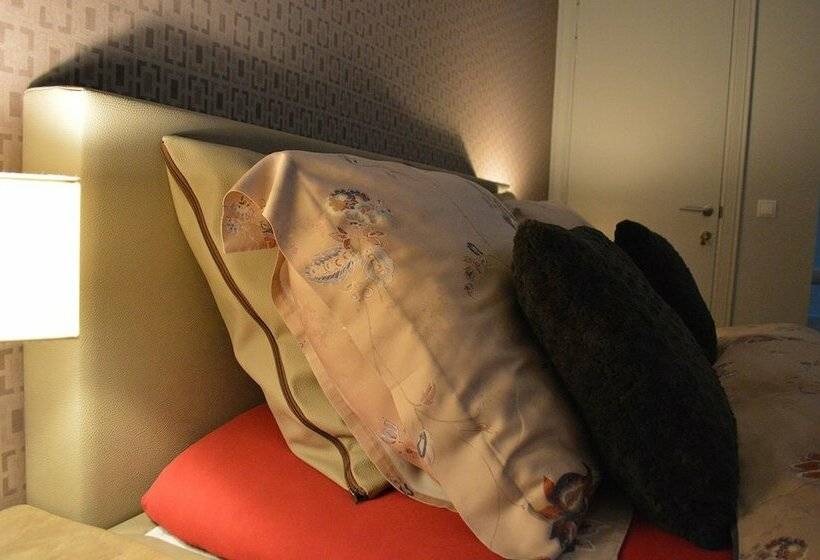 غرفة قياسية, B&b @ Room's