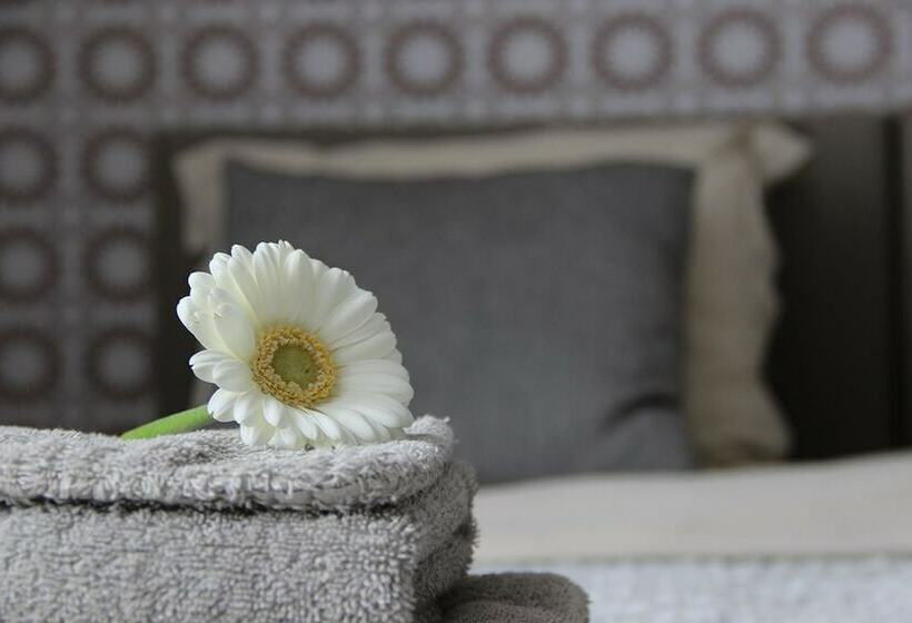 غرفة قياسية, B&b @ Room's