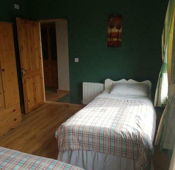 غرفة قياسية ثلاثية, Doolinsunset