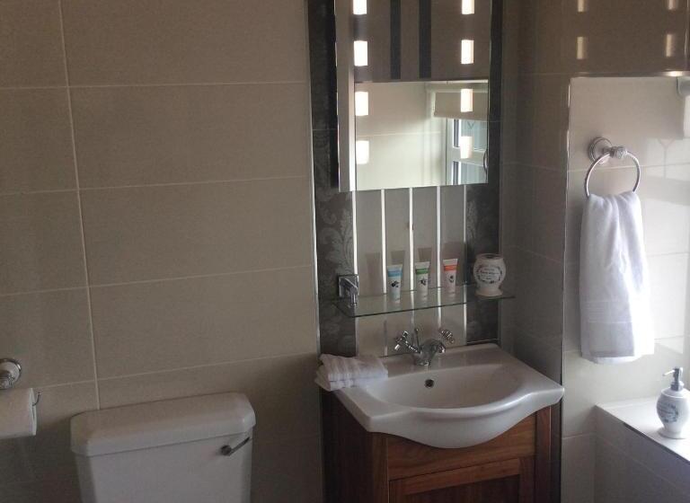 Люкс Superior, St Columbs House