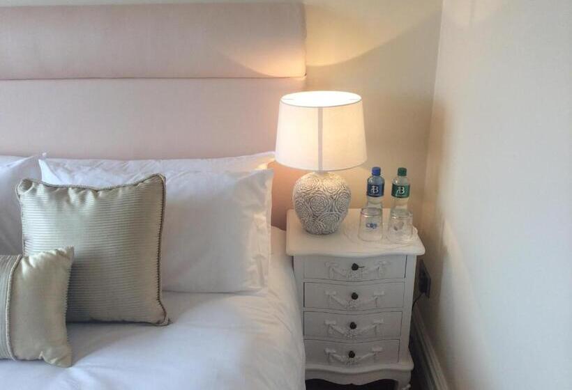 Номер Deluxe, St Columbs House