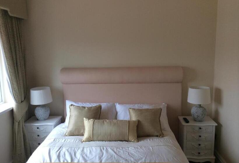 Номер Deluxe, St Columbs House
