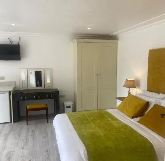 １ベッドルームのスーペリアアパートメント, St Columbs House