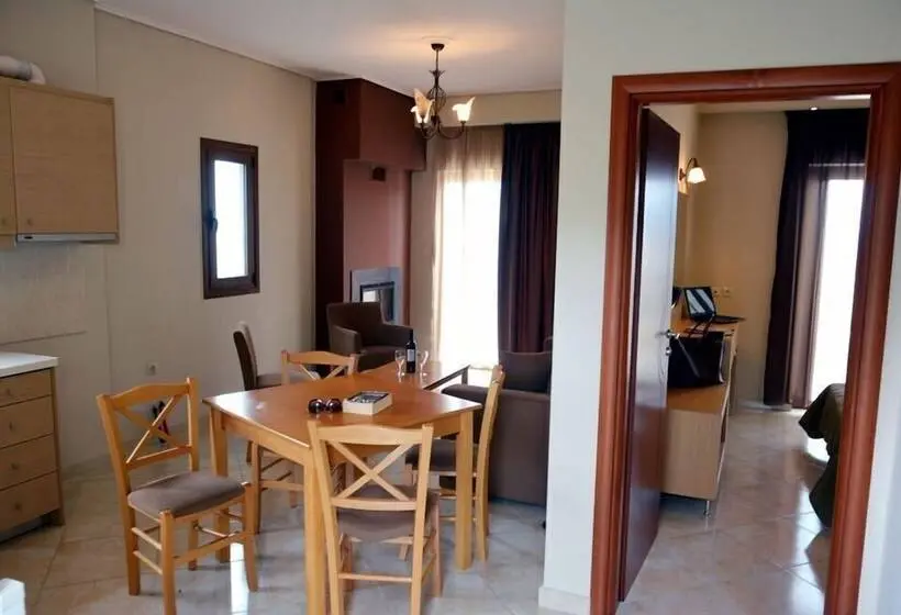 スイート, Evia Hotel & Suites