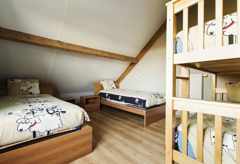 ファミリールーム, Hoevehotel Ronse