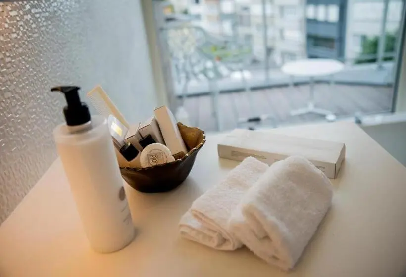 Deluxe-huone, Abc