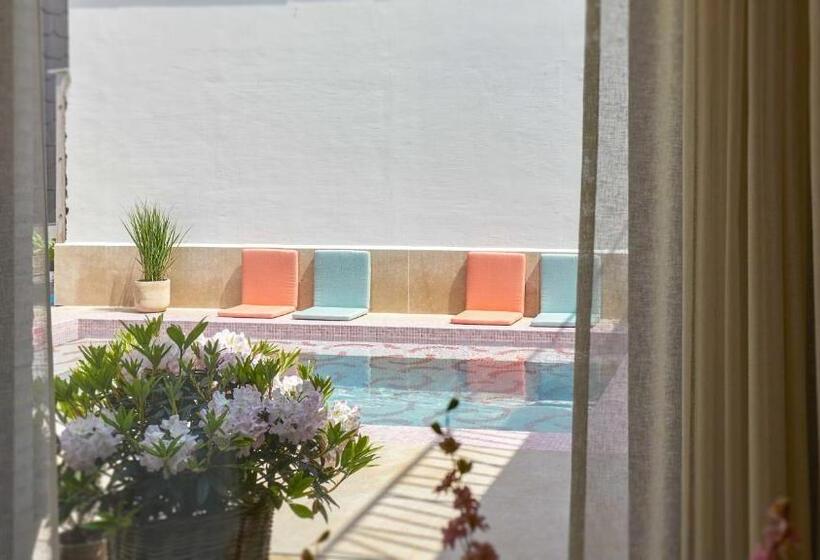 패밀리 스위트, Abc