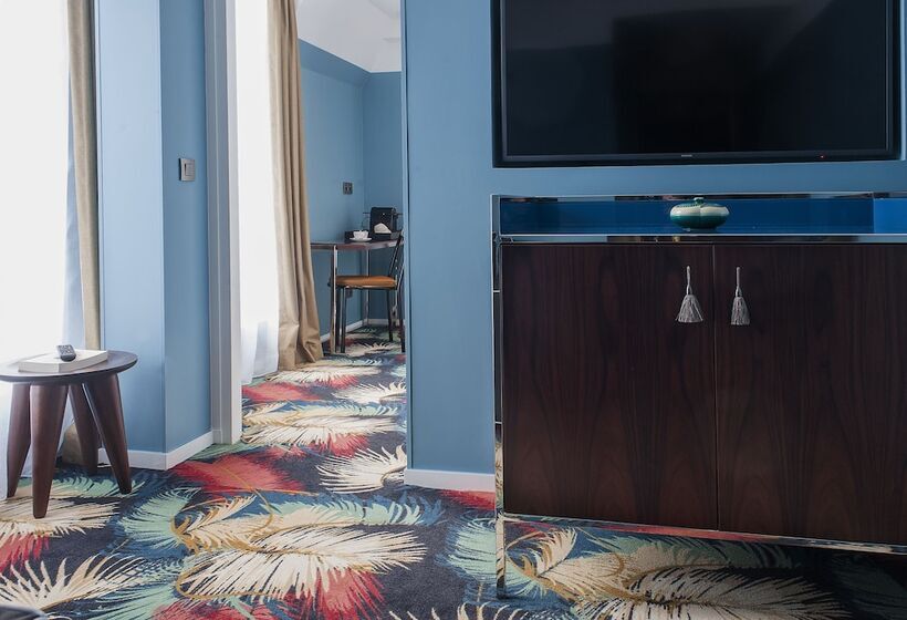 테라스 스위트, Eiffel Blomet