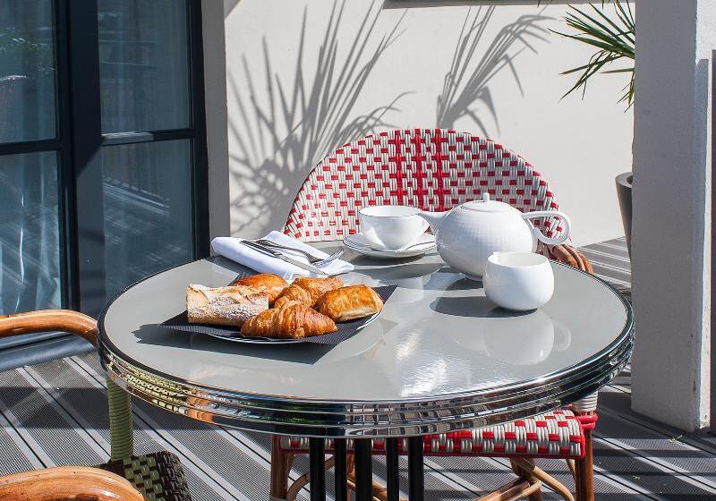 테라스 스위트, Eiffel Blomet