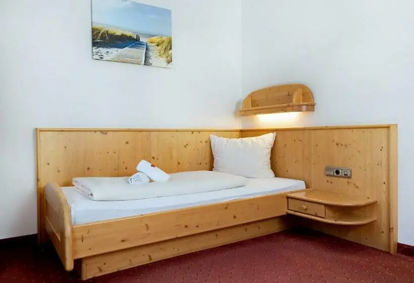 Standard Yhden Hengen Huone, Gasthof Hotel Schermer