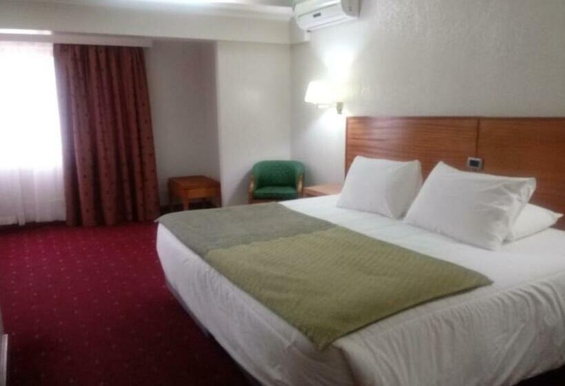 高级大房间, Gavina Express