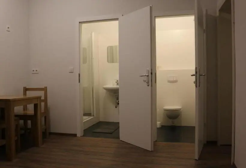Huoneisto 2 Makuuhuonetta, Sinos