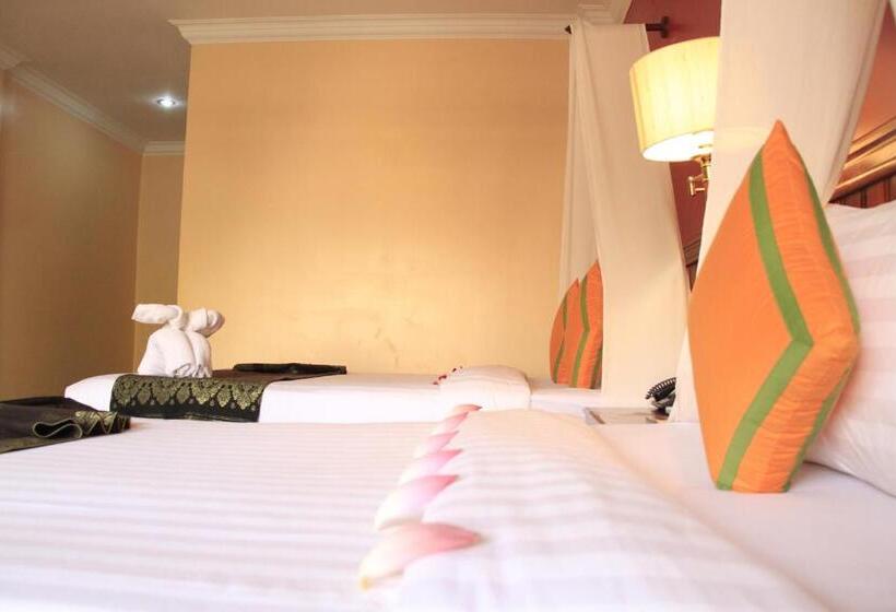 غرفة سوبيريور مزودة بشرفة, Mekong Angkor Palace Inn