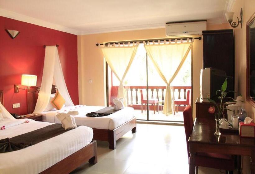 غرفة سوبيريور مزودة بشرفة, Mekong Angkor Palace Inn