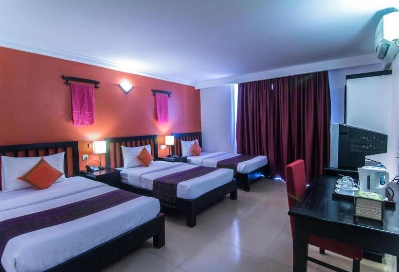 スーペリアトリプルルーム, Mekong Angkor Palace Inn