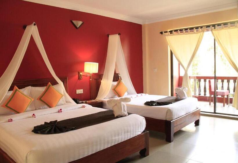 غرفة سوبيريور مزودة بشرفة, Mekong Angkor Palace Inn
