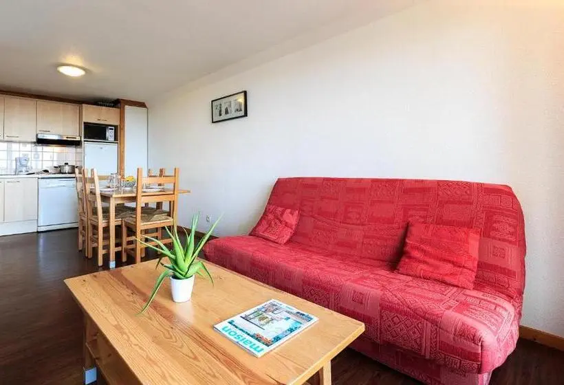 2 Bedroom Family Apartment with Views, O Sancy Résidence De Tourisme