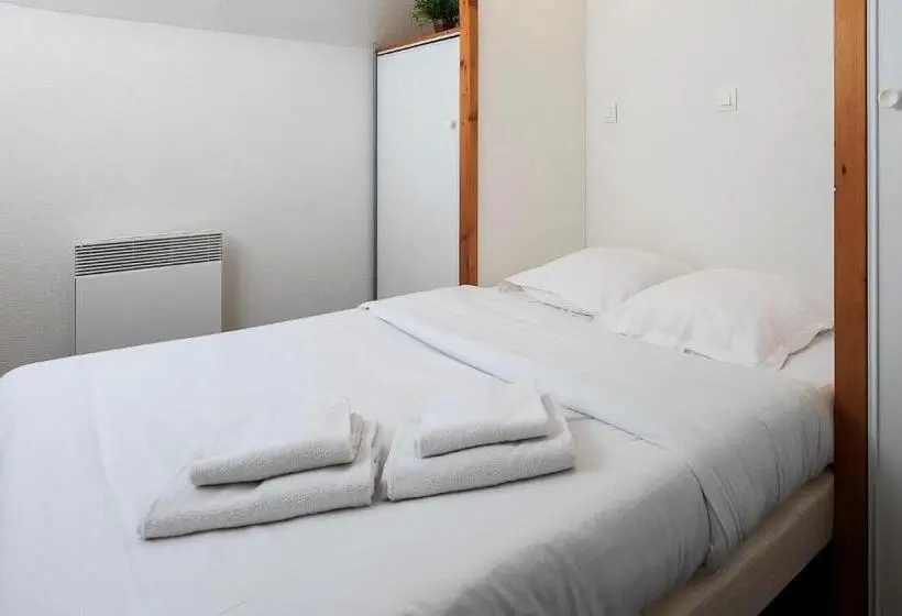 2 Bedroom Family Apartment with Views, O Sancy Résidence De Tourisme